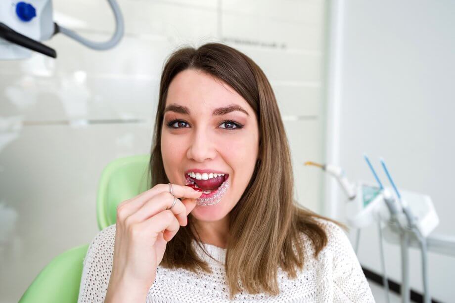 How Does Invisalign Work